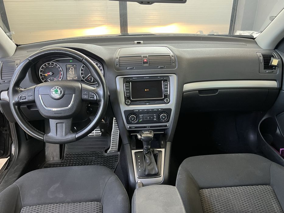 Skoda Octavia 1.6TDi CAY  DSG 2012г НА ЧАСТИ