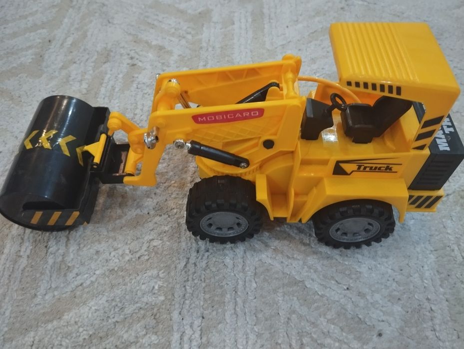 Игрушки для девочки мальчика