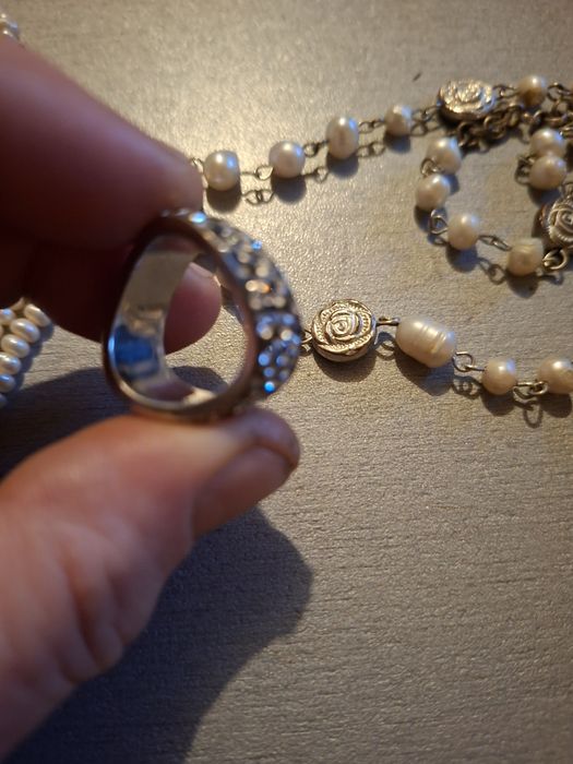 Перлени   колиета