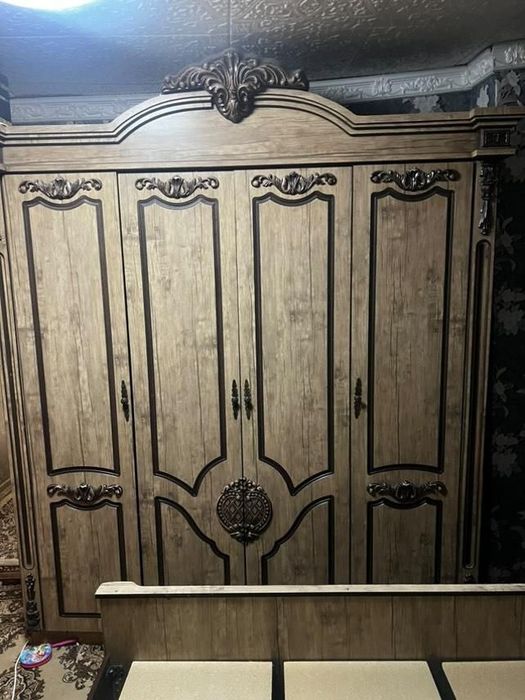 Mebel spalniy garnitur