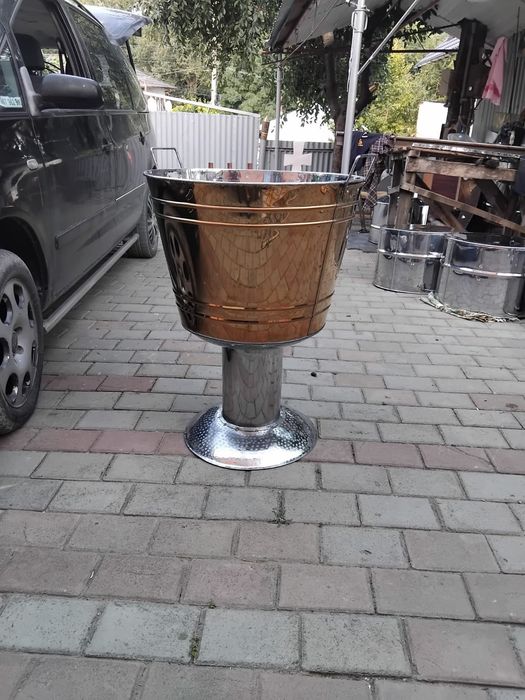 Vând cristelnita pentru botez 1400   lei. Cristelnita la 80 litri inox