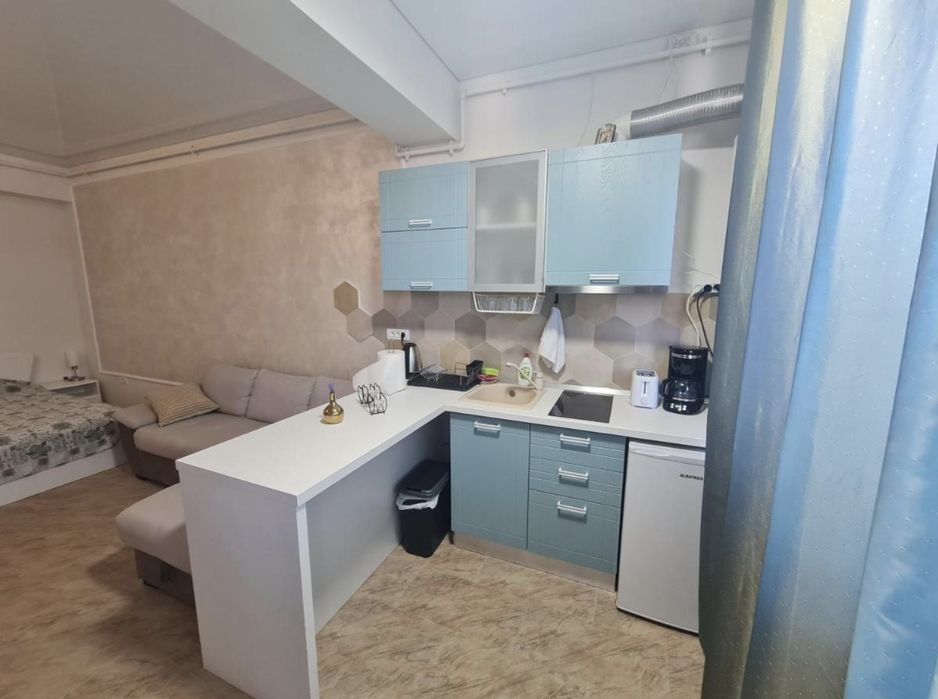 Studio Stefan Building, 41 mp³ utili