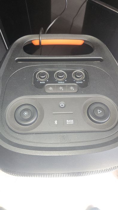 JBL partybox 710-перфектен звук