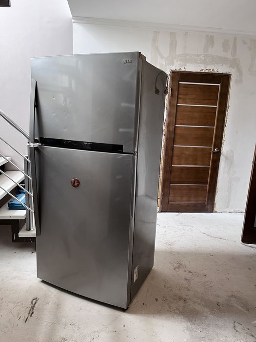 Холодильник, стиральная машина