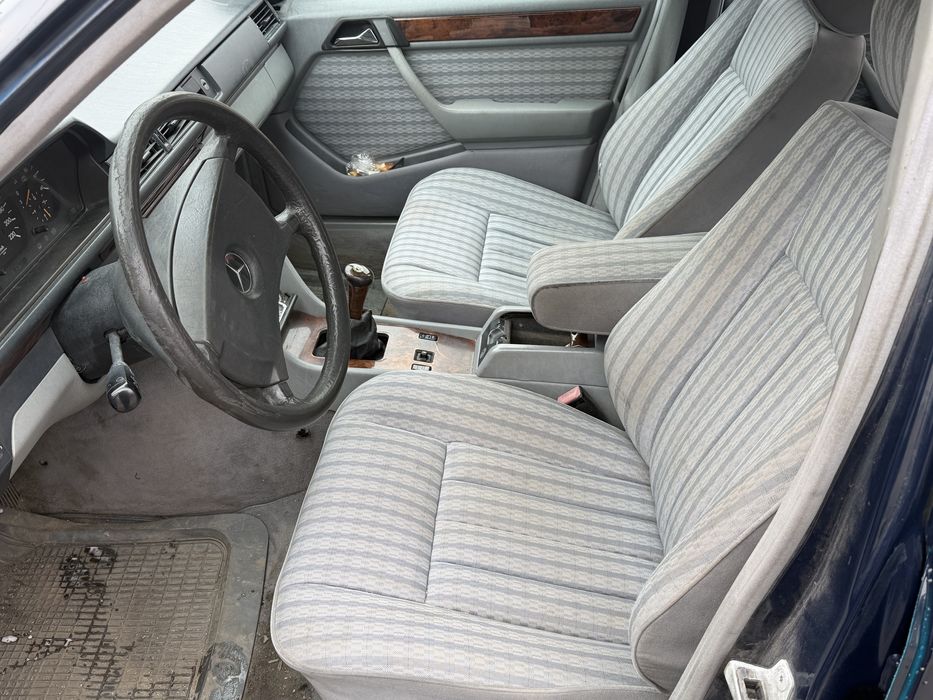 Mercedes w124 2.5