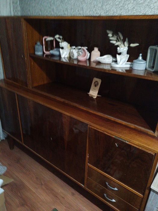 Стенка, сервант, шкаф