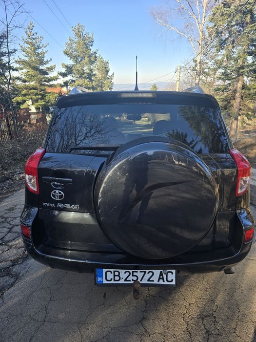 Toyota rav 4 2007 година