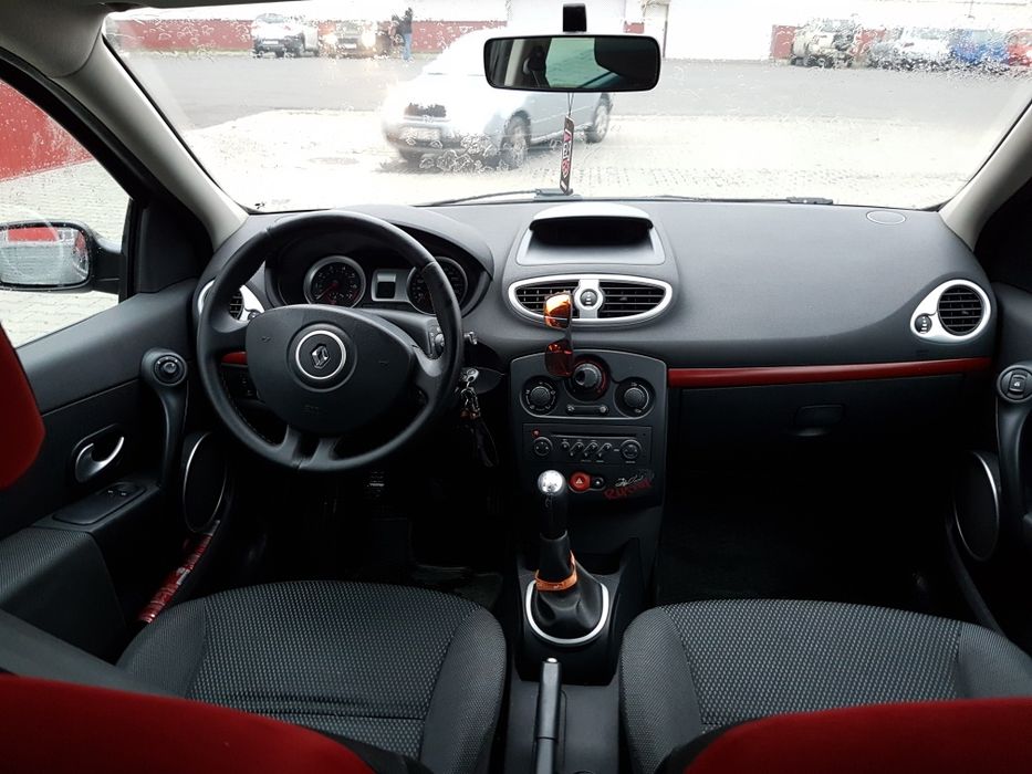 Renault Clio 3 editie RipCurl