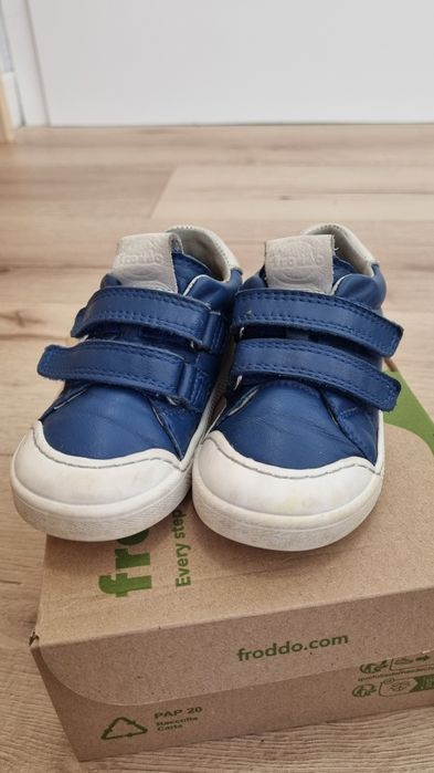 Pantofi Froddo nr. 22