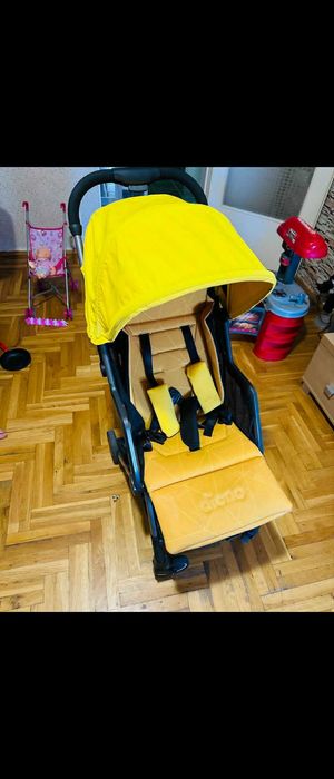 продавам детска лятна количка