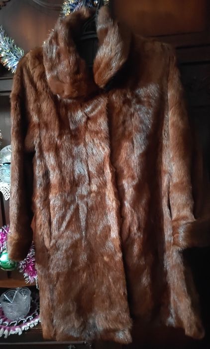 Шуба натуральная,мех норка р 52
