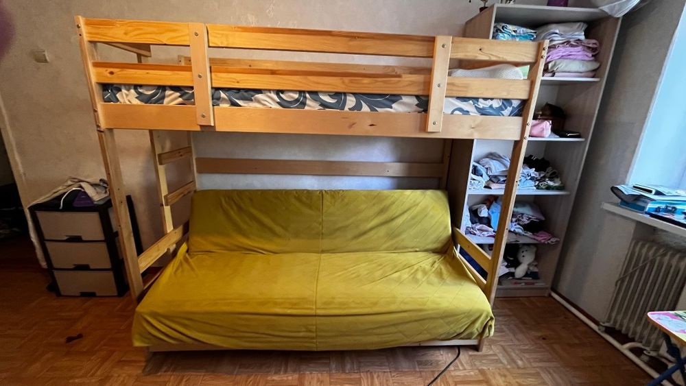 Двух яростный кровать