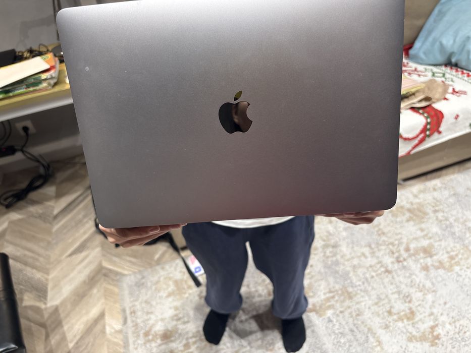 Mac book air 2020