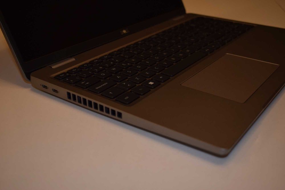 Dell Latitude 5520 — i7 / 32GB / 512GB / TOUCH