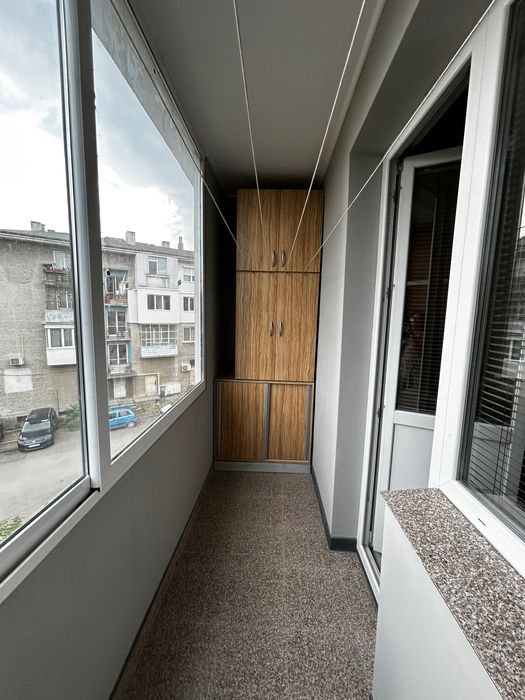 Дава се под наем Тристаен апартамент в Казанлък - 85 кв.м за 275.4 € - Снимка #11