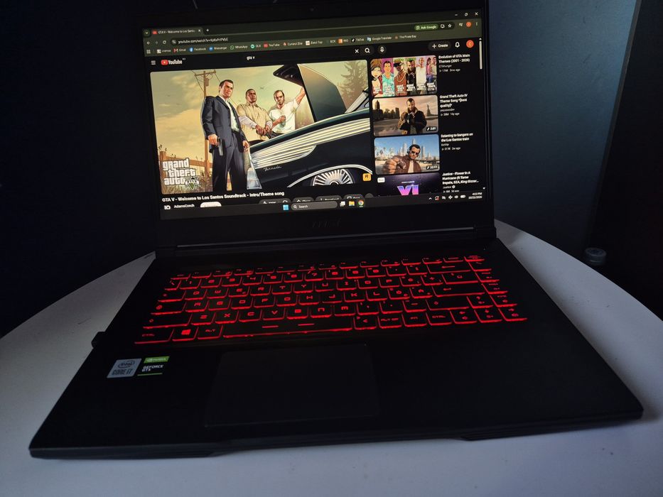 Laptop Gaming   M S I   ABSOLUT IMPECABIL !!!  Niciodata  umblat in el !!!