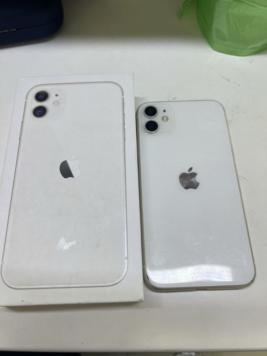 Айфон 11………………….