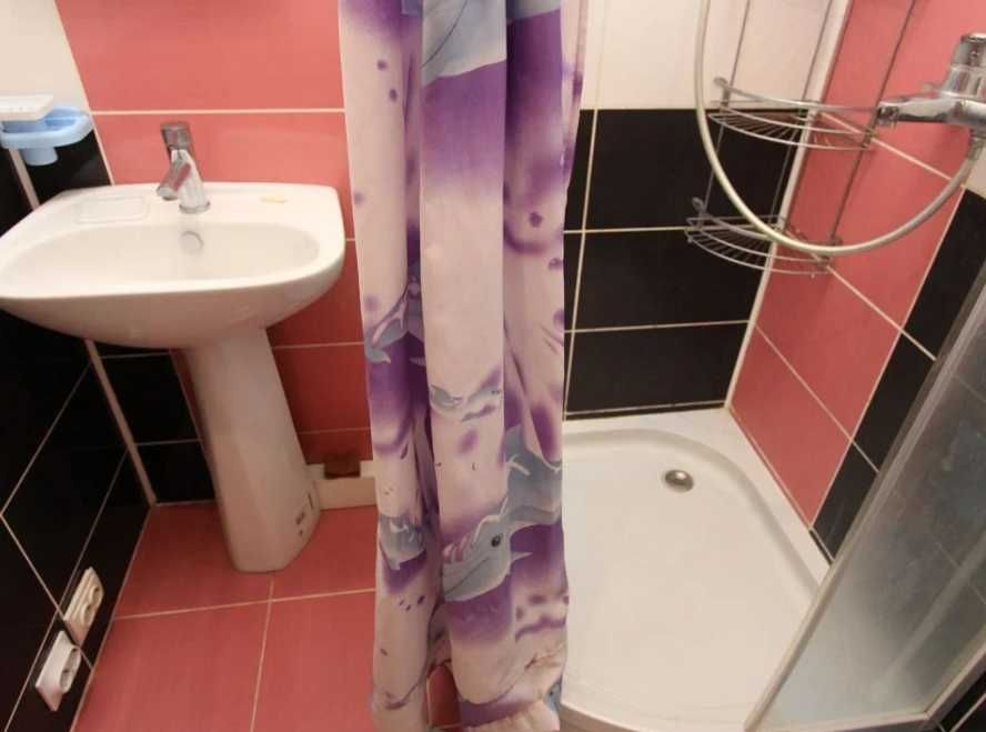 Дава се под наем Тристаен апартамент в Пловдив, Гагарин - 89 кв.м за 290.7 € - Снимка #1