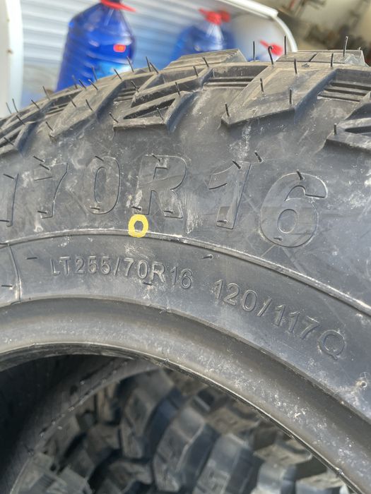 255 70 16 Journey WR9006 Off road MT