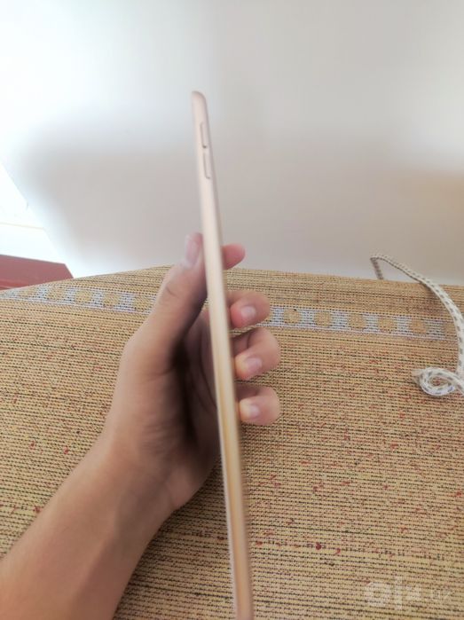 ipad mini 5 LL/A