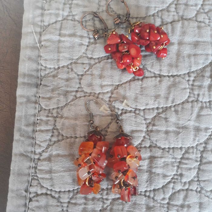 Обеци от естествени камъни