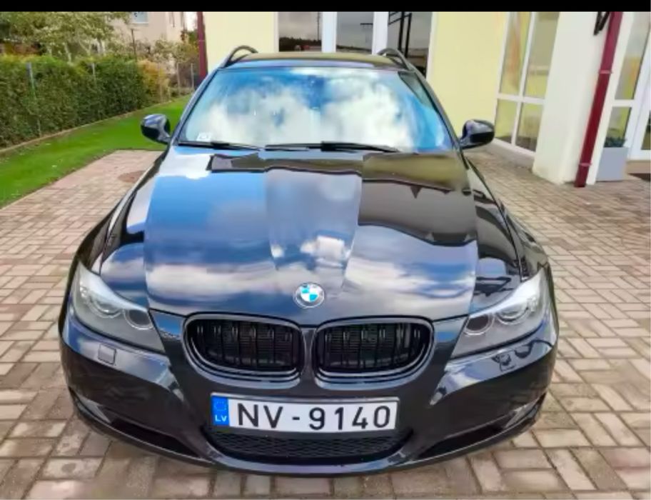 Set grile nari duble M negru lucios Bmw Seria 3 e90 LCI Facelift 09-12