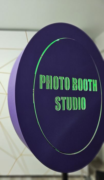 Cabina Foto Structură circulară (tip Ring-Light)