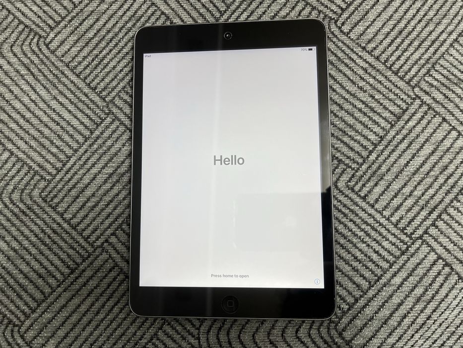 Продам iPad mini 2 32GB