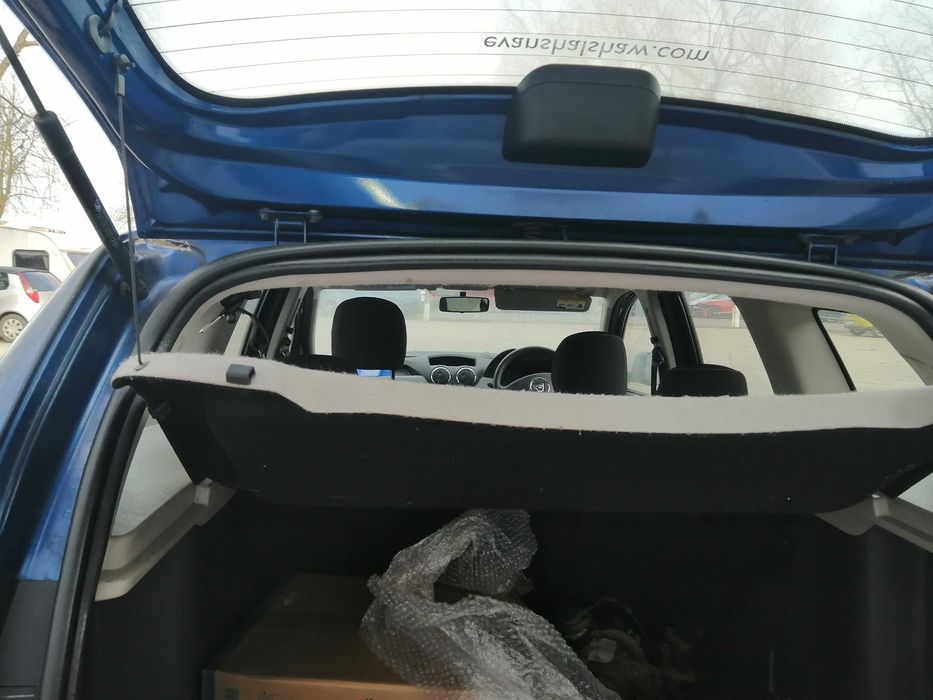 Dezmembram Dacia Duster