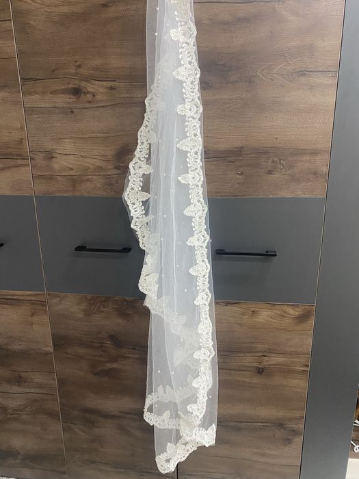 Фата свадебная продается