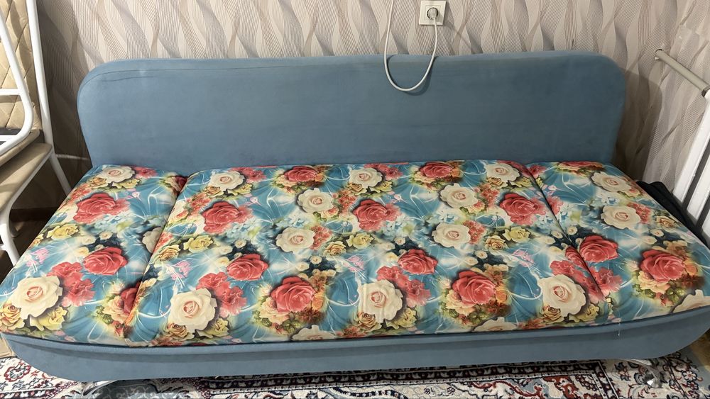 Диван раскладной мягкий