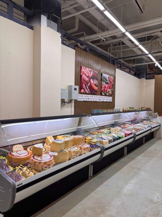 Холодильная витрина