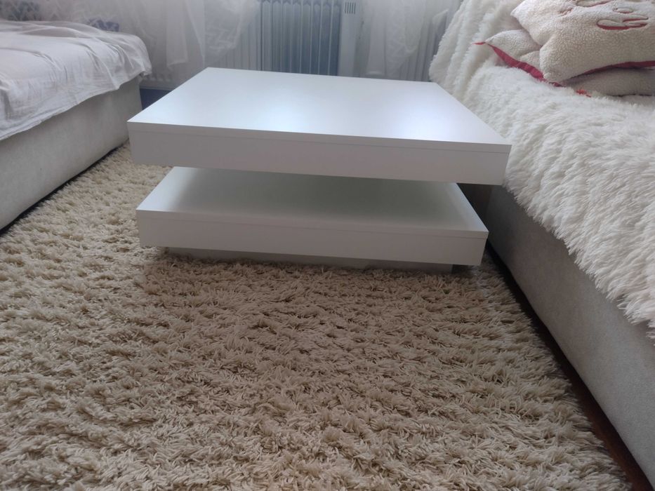 Vând masa sufragerie