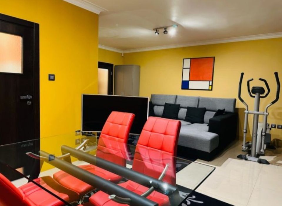 Дава се под наем Двустаен апартамент в София, Център - 70 кв.м за 663 € - Снимка #3