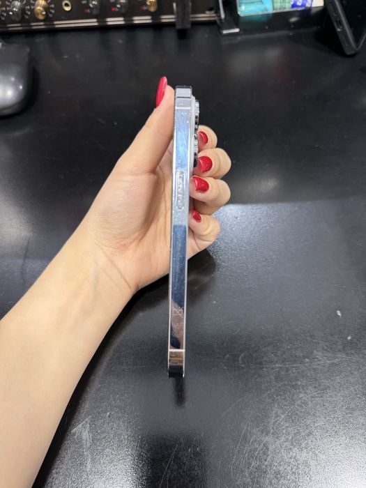 iPhone 14 про 128 гб