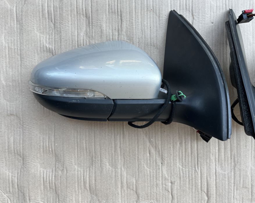Oglinda stanga / Oglinda dreapta / Oglinzi VW Golf 6 VI