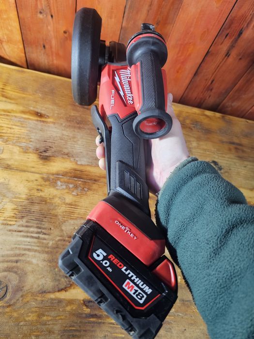 Flex Milwaukee M18 model nou
