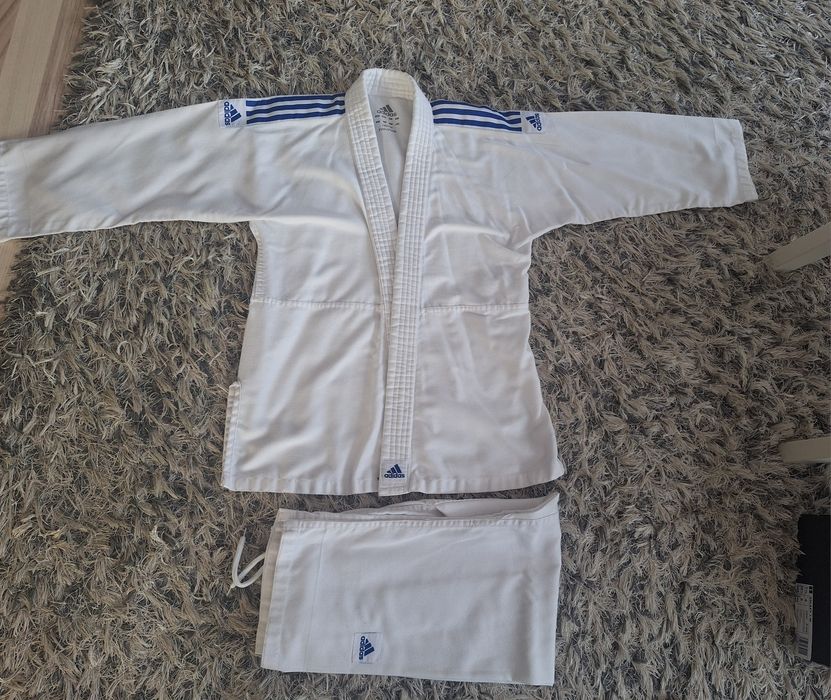 Compleu Adidas Karate