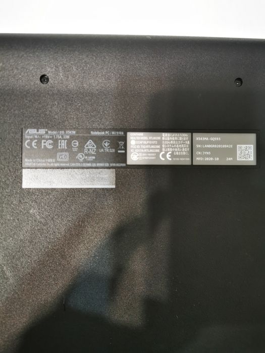 Laptop Asus X543MA impecabil SSD 256