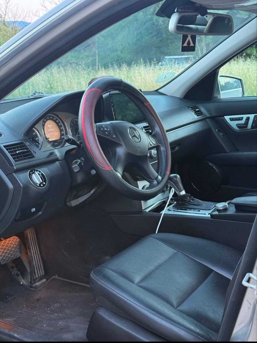 Продавам Мерцедес С280