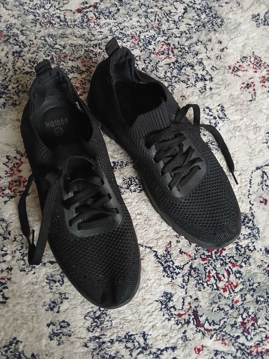 vand  Sneakers  negri cu sclipici pentru femei marimea 41