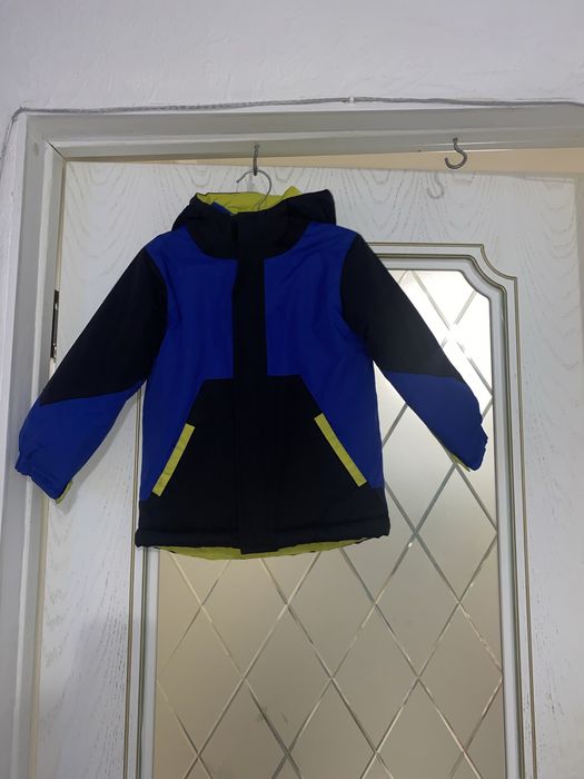 Зимняя куртка 3–4 года (3Т) трансформер, съёмная кофта