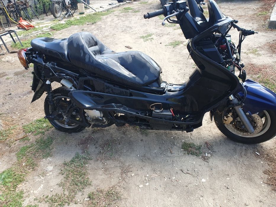 Yamaha Majesty 250 - НА ЧАСТИ