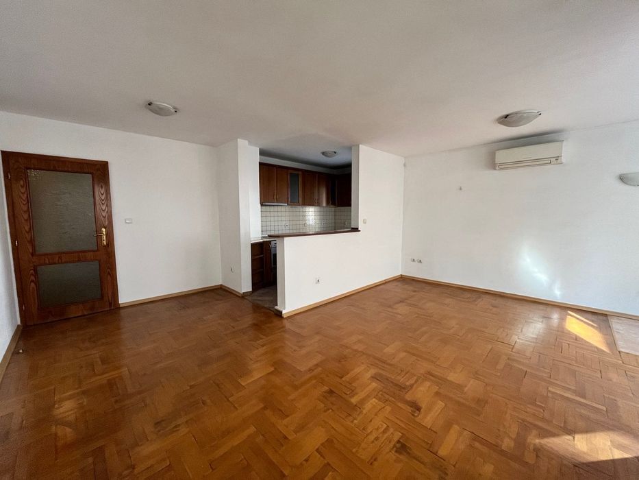 Продава се Тристаен апартамент в София, Манастирски ливади - 94 кв.м за 2341 €/кв.м - Снимка #1