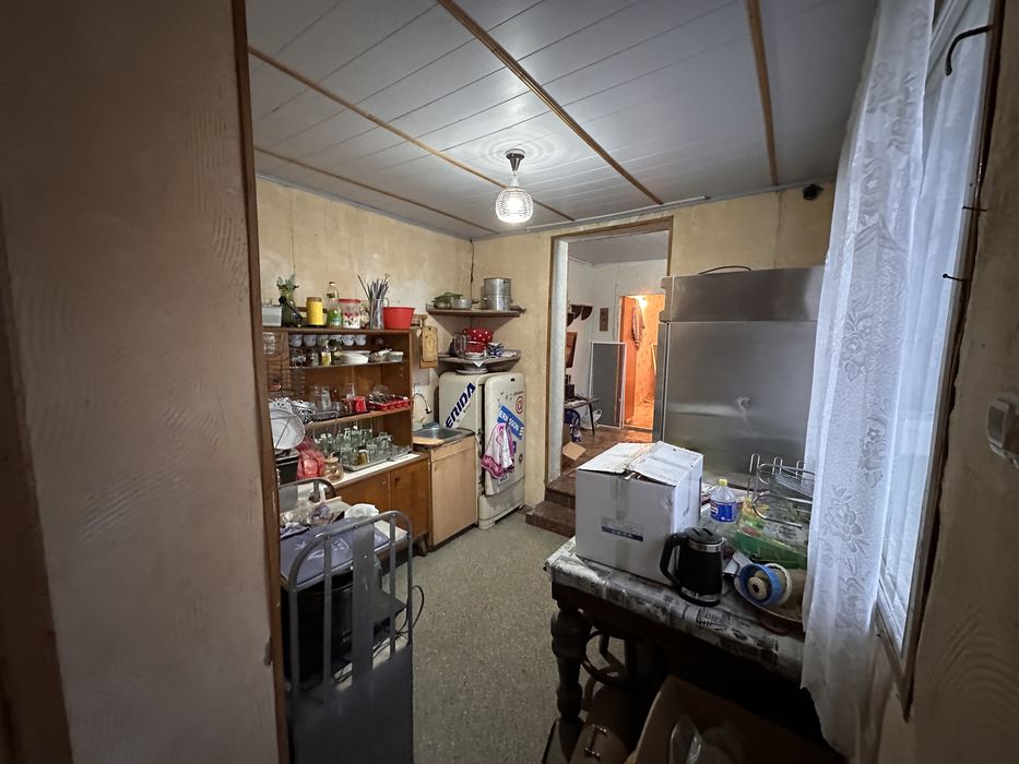 Продается дача 6 соток в паркенте.  Навбахор.