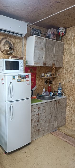 Гараж на лодочной станции