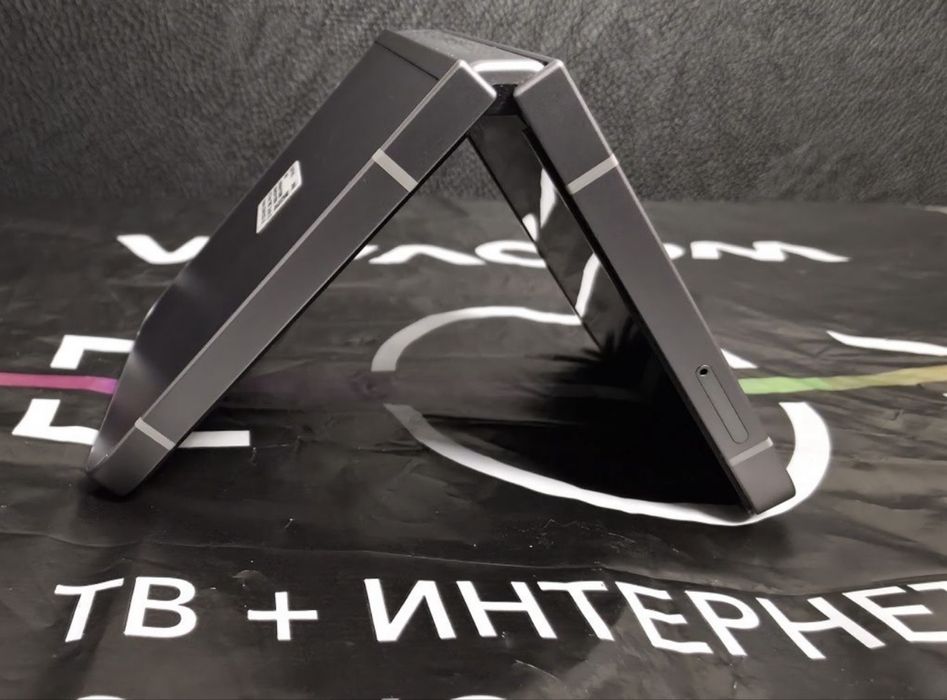 КАТО НОВ 256GB Samsung Z Flip 6 Гаранция Vivacom 2026г. Silver | Сив