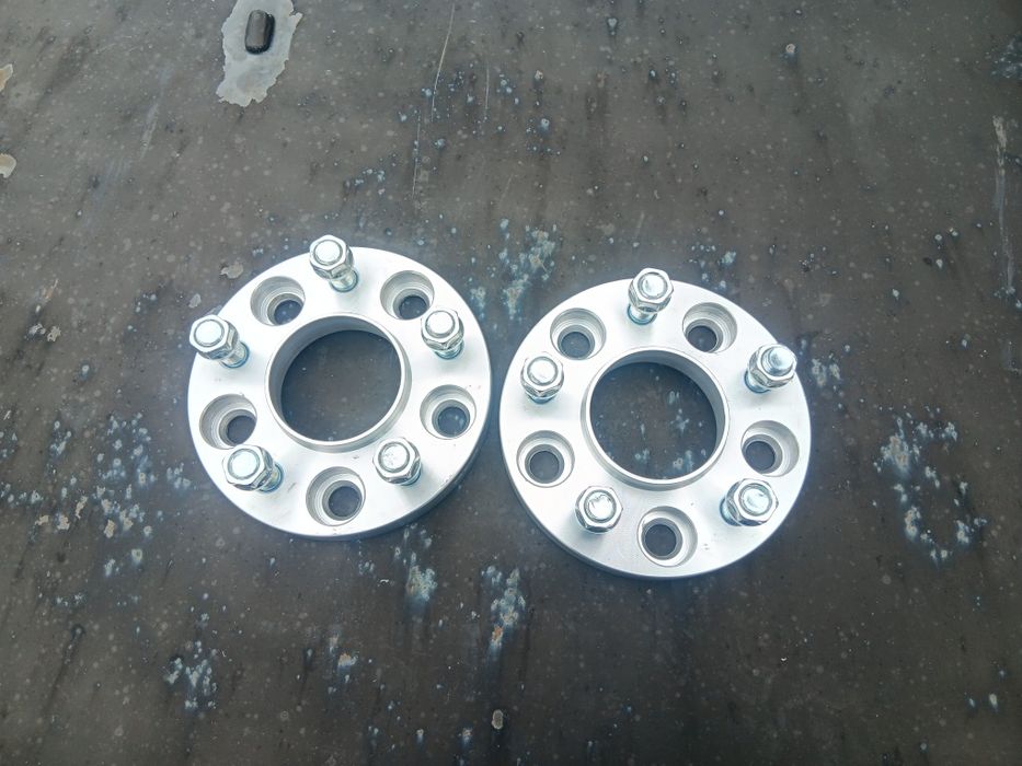 5x120 / 5x120 фланци 20мм 2бр алуминиеви фланци  шпилка bmw