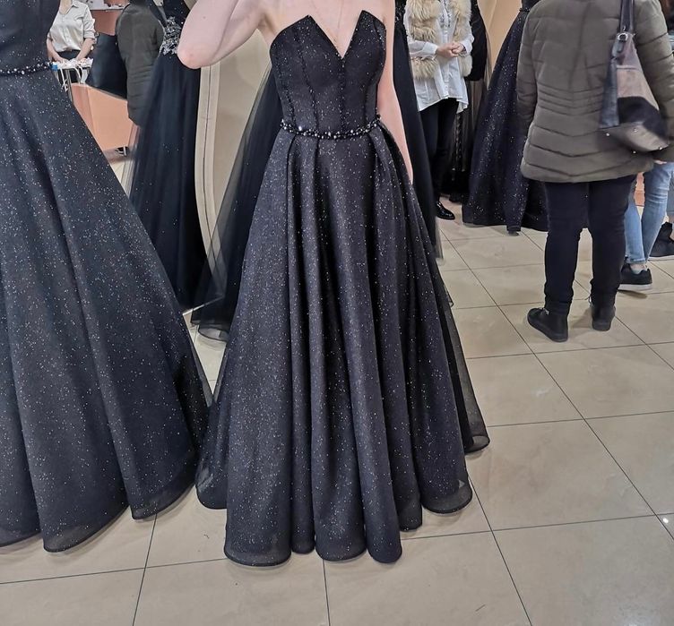 Официална бална рокля