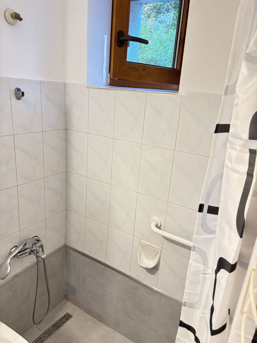 Inchiriez apartamnent